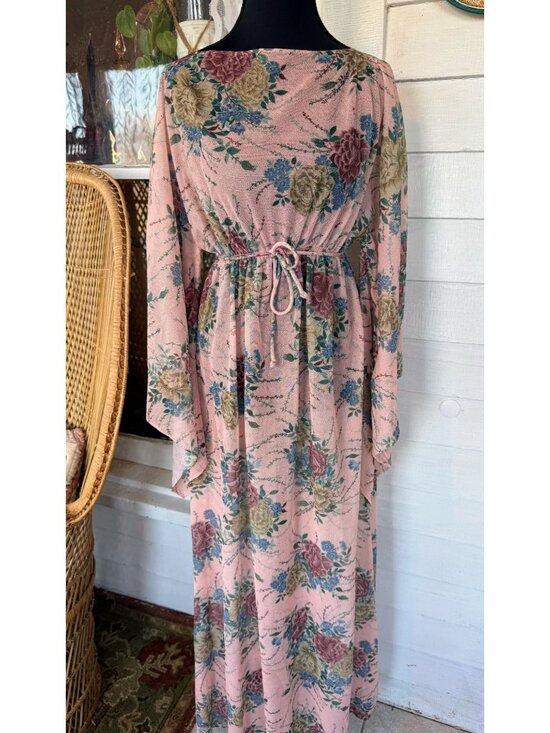 Vintage 60's Pink Floral Chiffon Style Maxi Dress Batwing Sleeves Sz L Boho - Picture 1 of 16